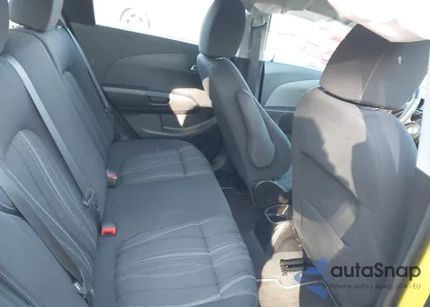 2016 Chevrolet Sonic Lt Auto from USA, damaged, VIN 1G1JC6SG8G4104479